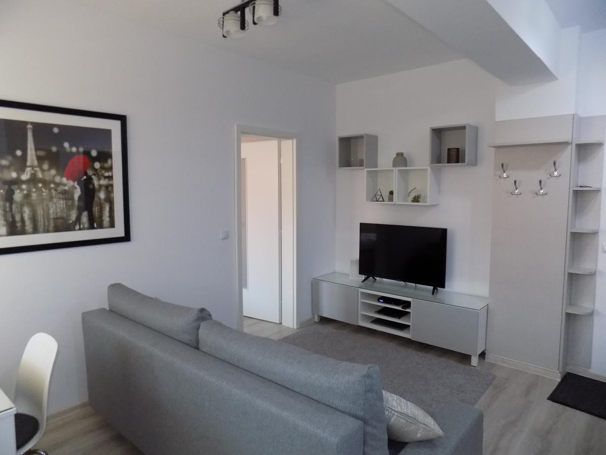 Rivera Apartments-Palasmall Iasi Bagian luar foto
