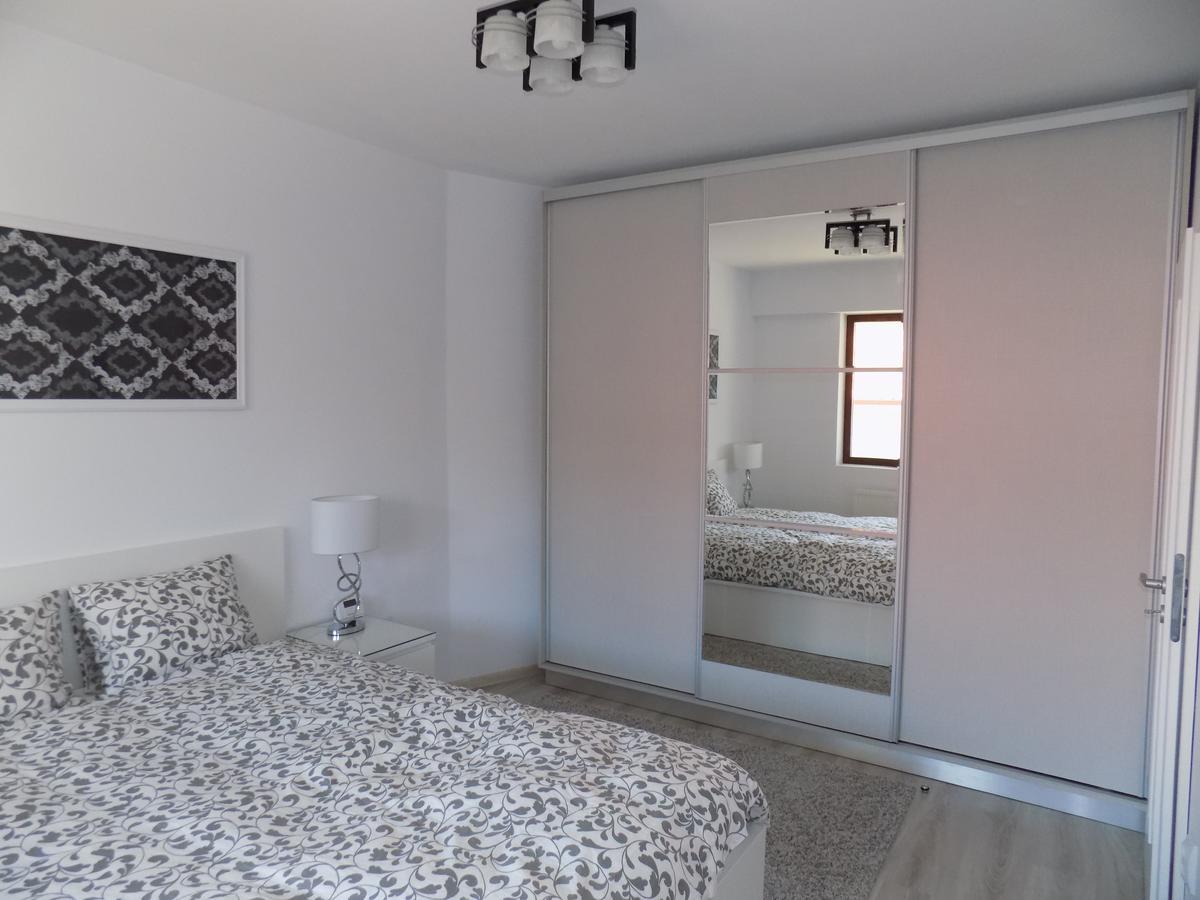 Rivera Apartments-Palasmall Iasi Bagian luar foto