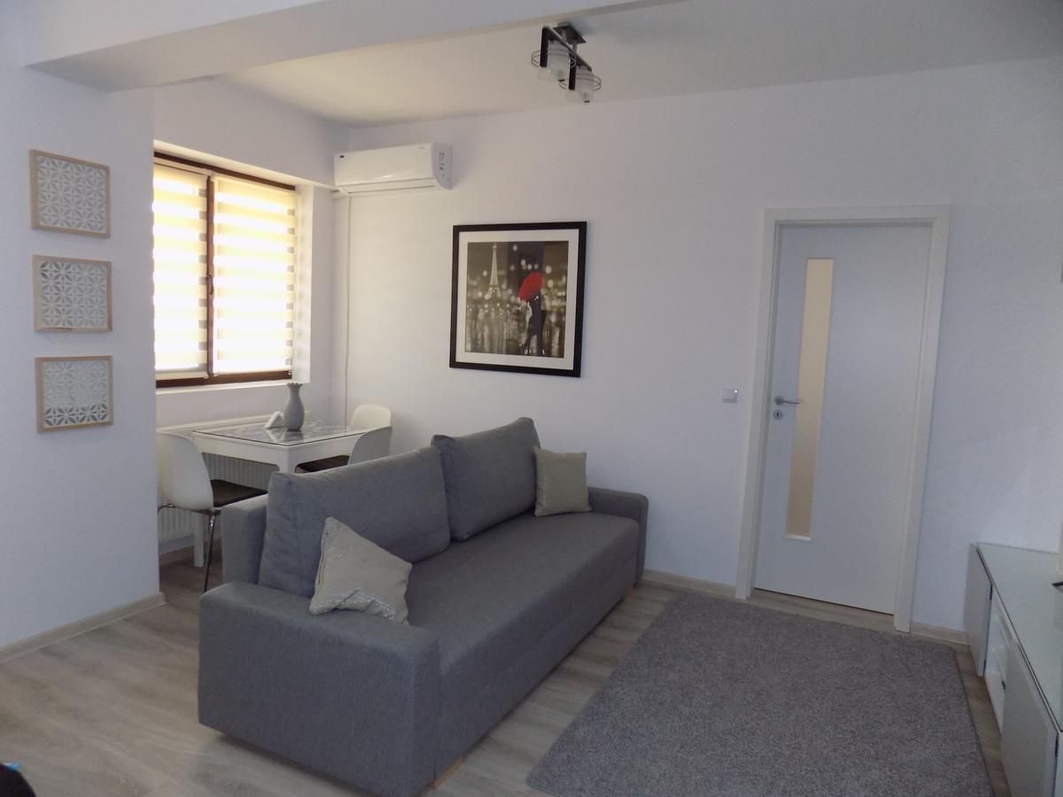 Rivera Apartments-Palasmall Iasi Bagian luar foto